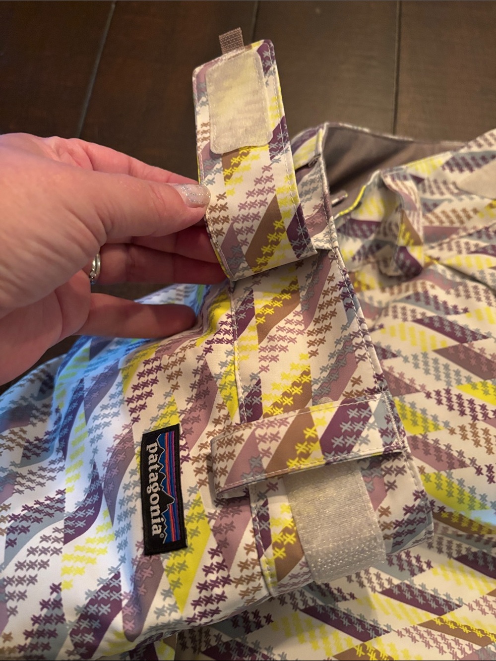 Patagonia Kids Geometric Snow Pants in Yellow and Brown - Picture 6 of 10